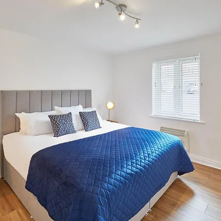 Host & - Freshwater View * 惠特比