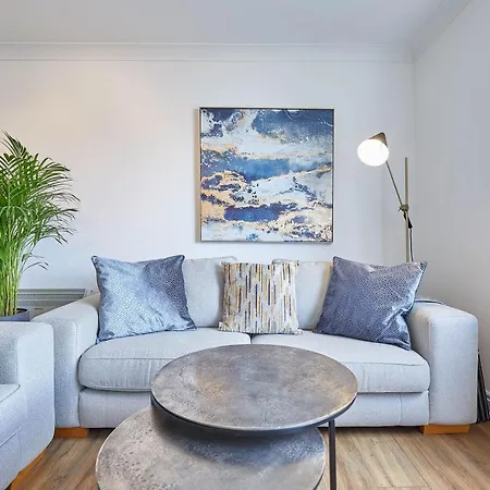 Host & - Freshwater View