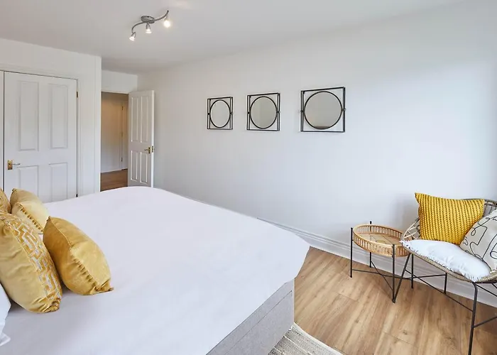 Apartment Host&stay - Freshwater View