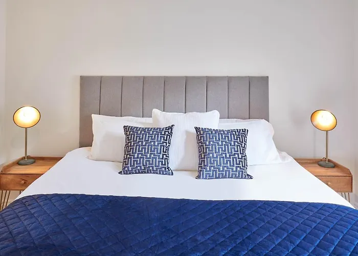 Apartment Host&stay - Freshwater View *